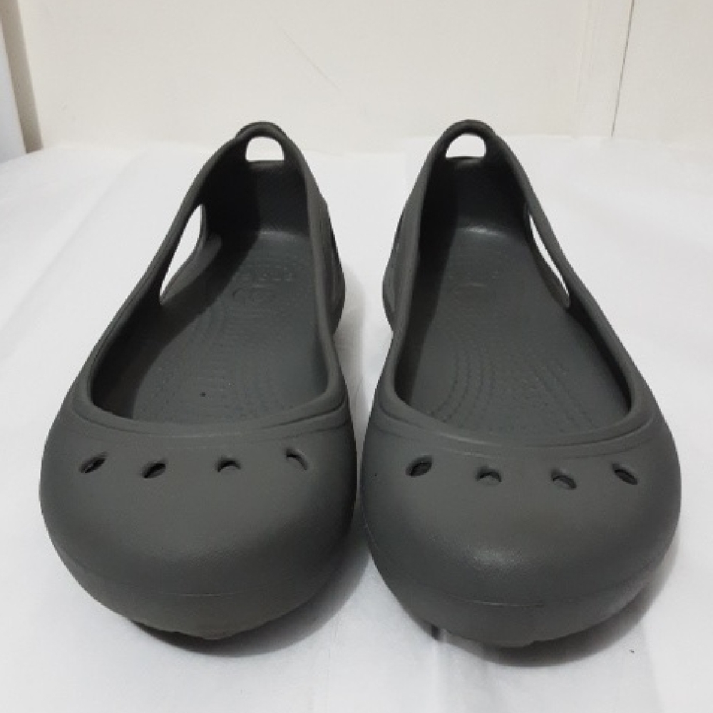 CROCS Kadee Women's 6 Gray Mule Slip‎ On